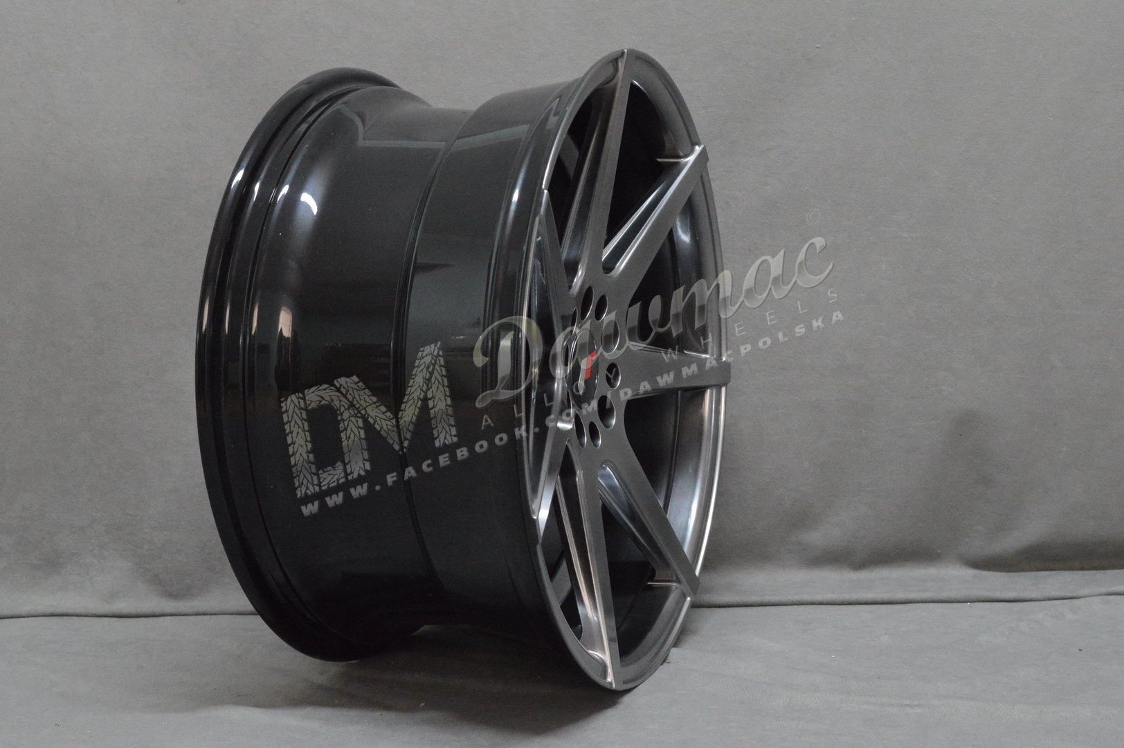 Japan Racing JR20 20" 8,5J ET20-ET40 + 11J ET20-ET30 5x108-5x130 BLANK Hyper Black - obrazek 4