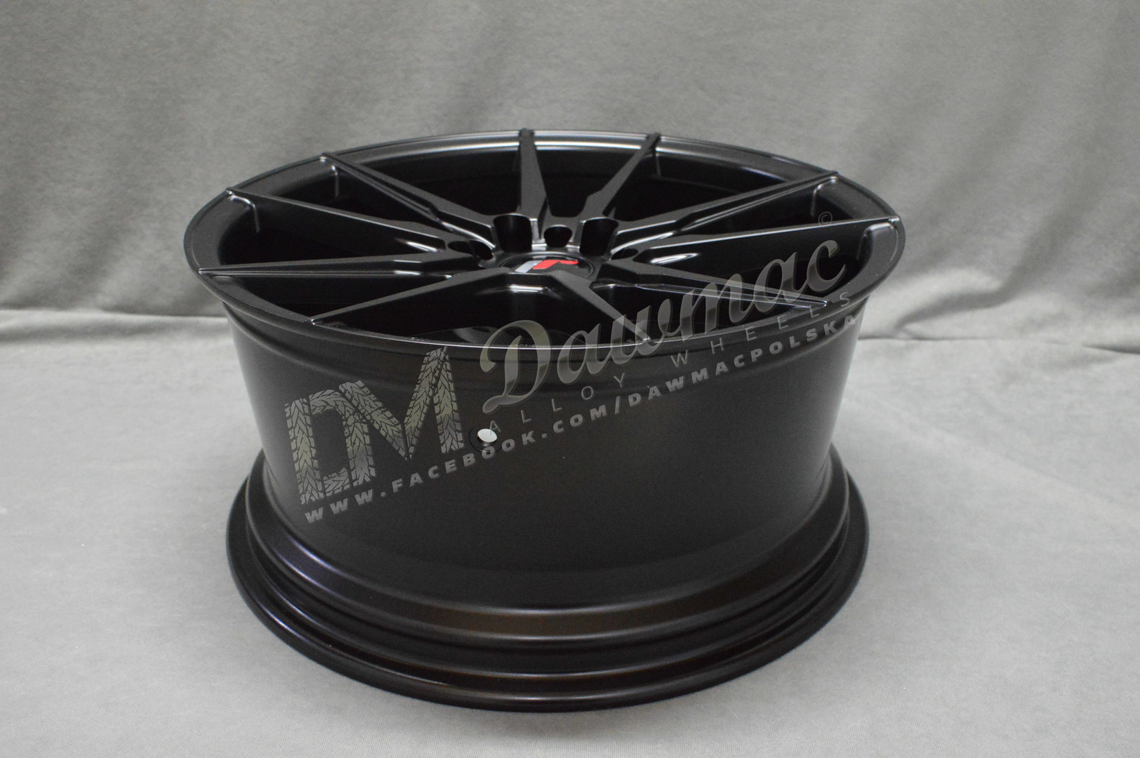 Japan Racing JR21 17" 7J ET25-ET40 + 8J ET35 BLANK Matt Black - obrazek 6