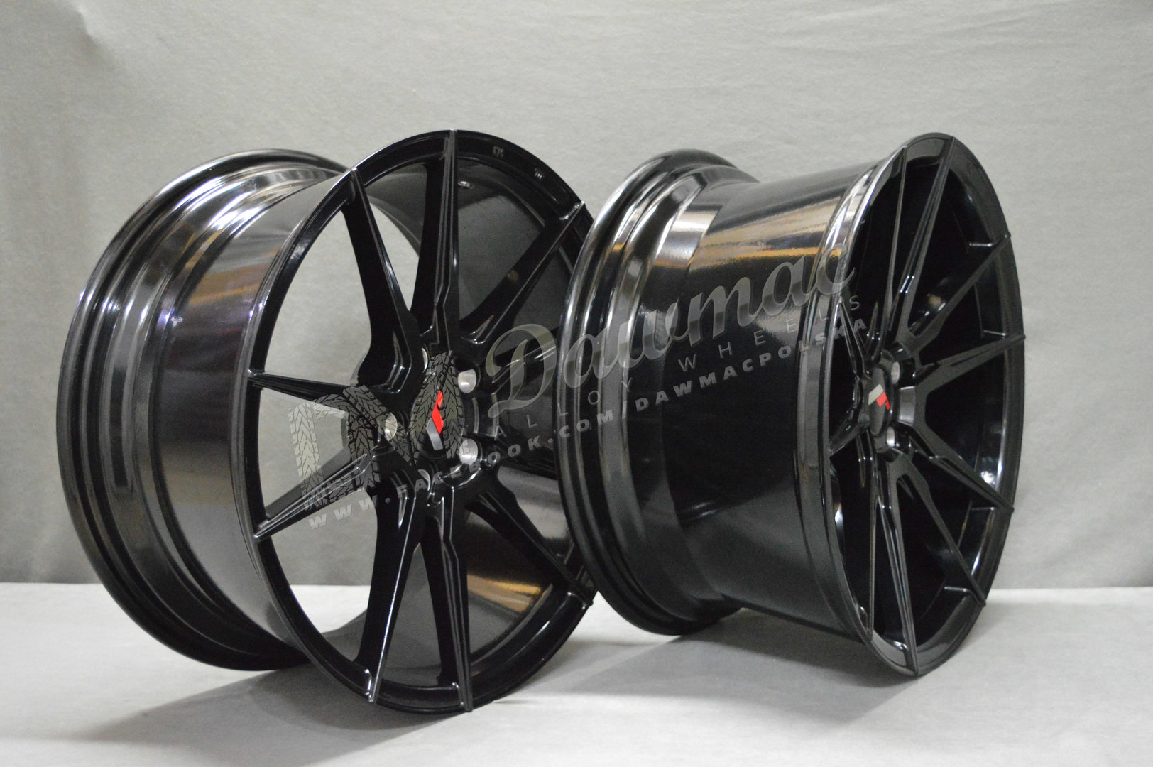 Japan Racing JR21 17" 7J ET35-ET40 BLANK Gloss Black - obrazek 5