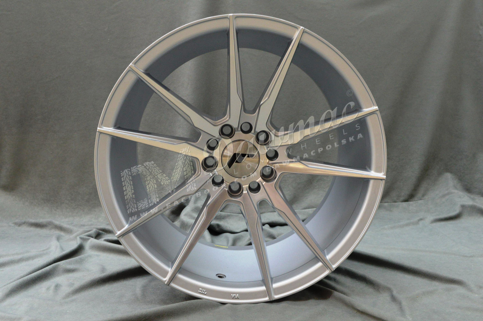 Japan Racing JR21 18" 9,5J ET20-ET40 BLANK Silver Machined Face - obrazek 2