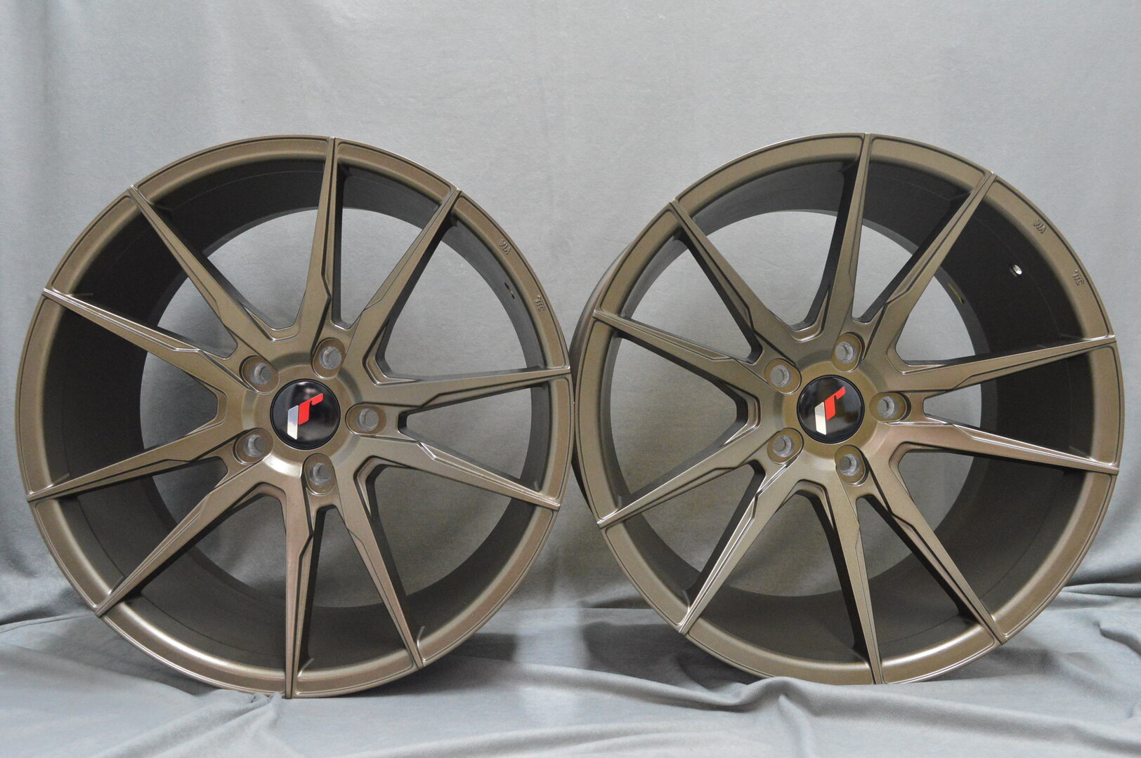 Japan Racing JR21 20" 8J ET20-ET40 + 9J ET20-ET35 BLANK Matt Bronze - obrazek 2