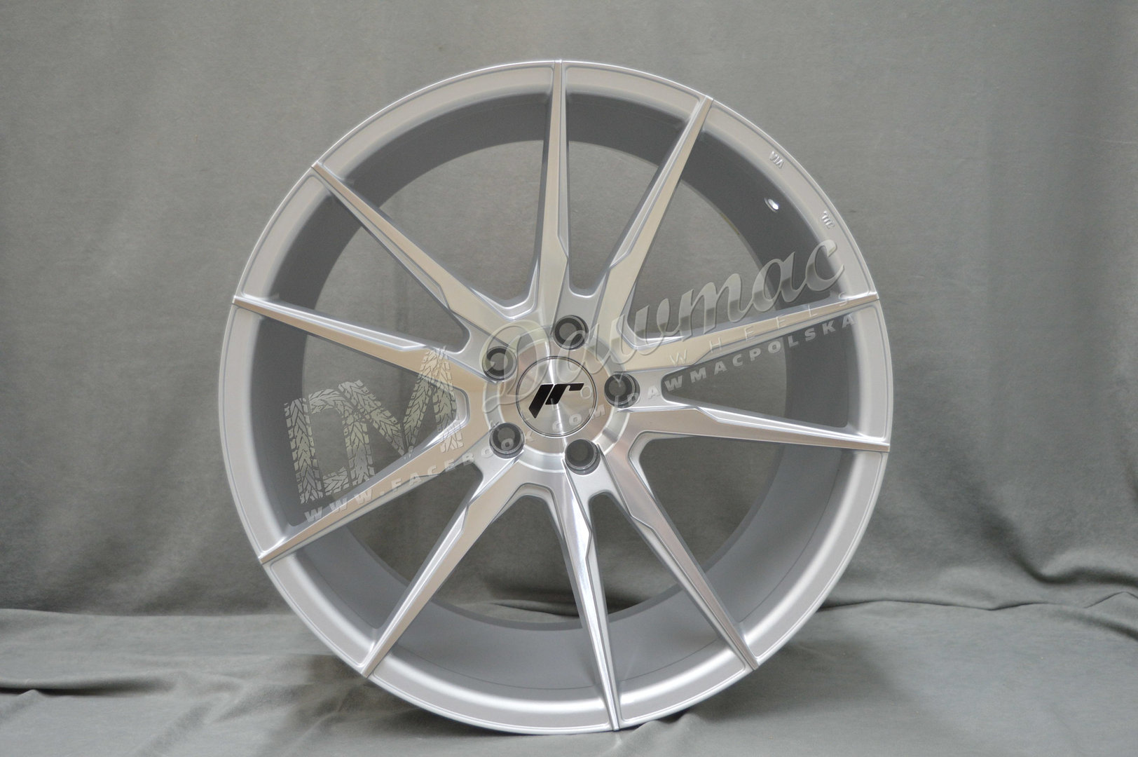 Japan Racing JR21 21" 11J ET15-ET55 BLANK Silver Machined Face - obrazek 2