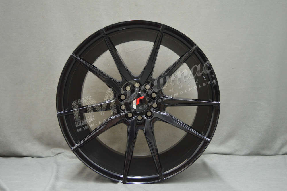 Japan Racing JR21 22" 10,5J ET15-ET52 BLANK Gloss Black