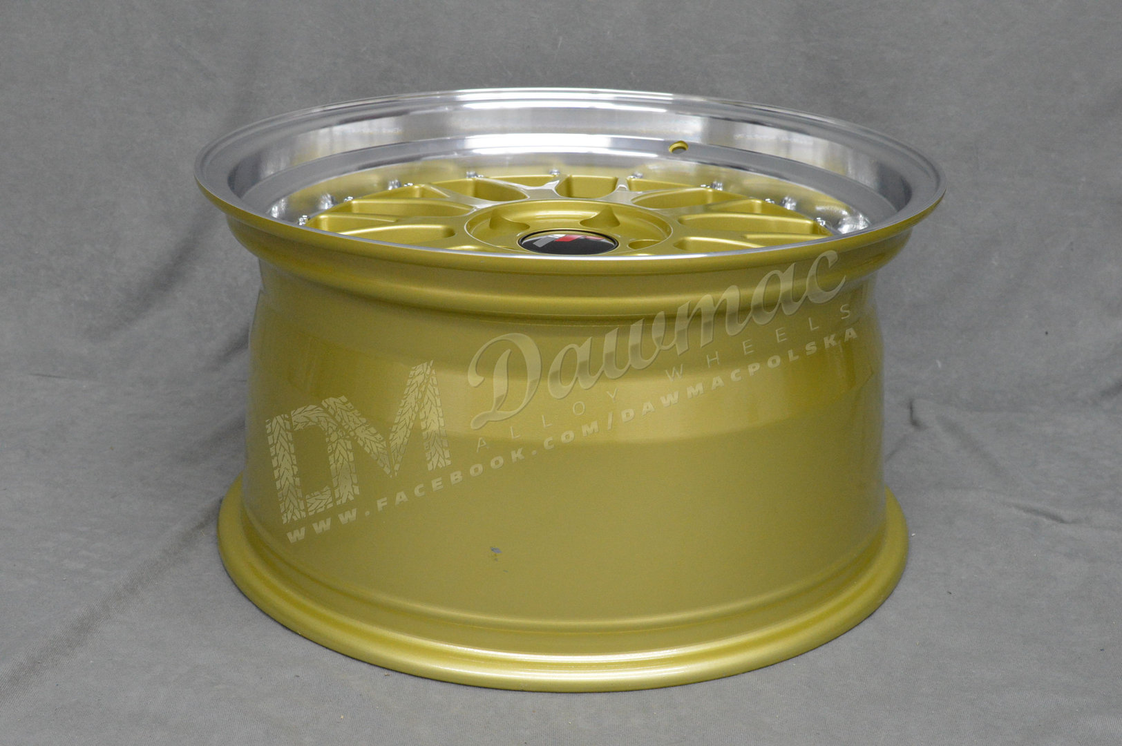 Japan Racing JR23 18" 8,5J ET25-ET48 + 9,5J ET25-ET48 BLANK Gold w/ Machined Lip - obrazek 6