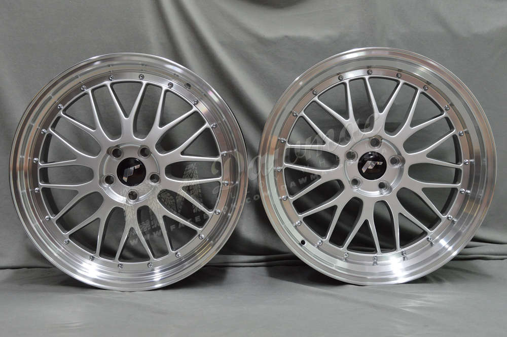 Japan Racing JR23 20" 8,5J ET20-ET45 + 10J ET20-ET38 BLANK Hyper Silver w/ Machined Lip