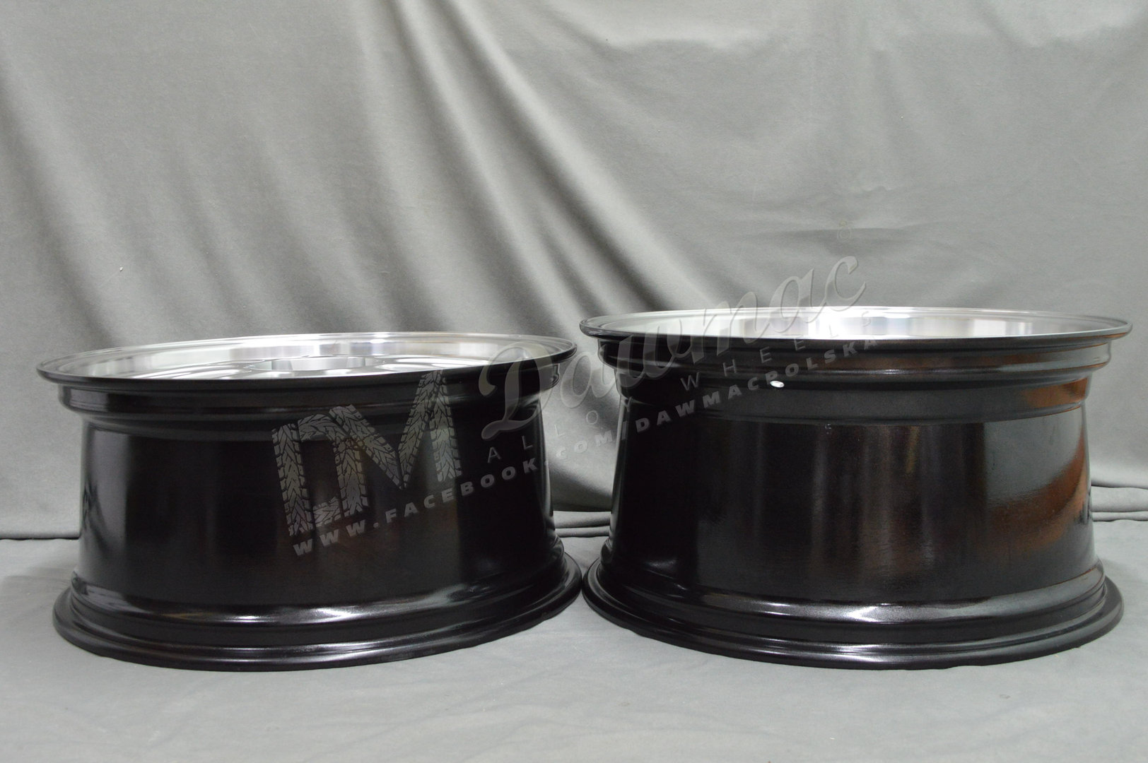 Japan Racing JR23 20" 8,5J ET20-ET45 + 10J ET20-ET38 BLANK Hyper Silver w/ Machined Lip - obrazek 9