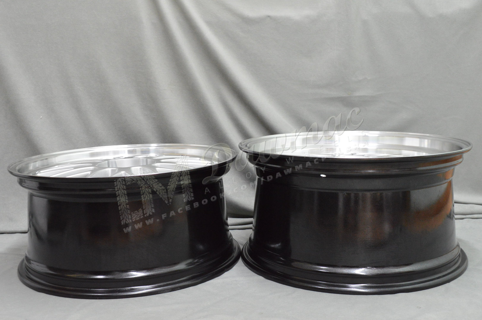 Japan Racing JR23 20" 9J ET20-ET50 + 10J ET20-ET38 BLANK Hyper Silver w/ Machined Lip - obrazek 8