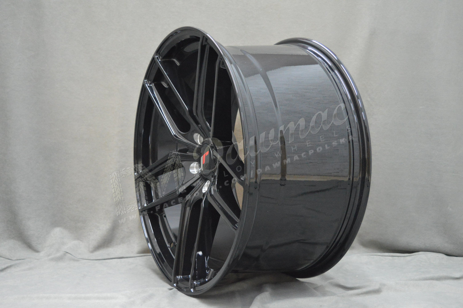 Japan Racing JR25 20" 10J ET20-ET40 + 11J ET20-ET40 BLANK Gloss Black - obrazek 3