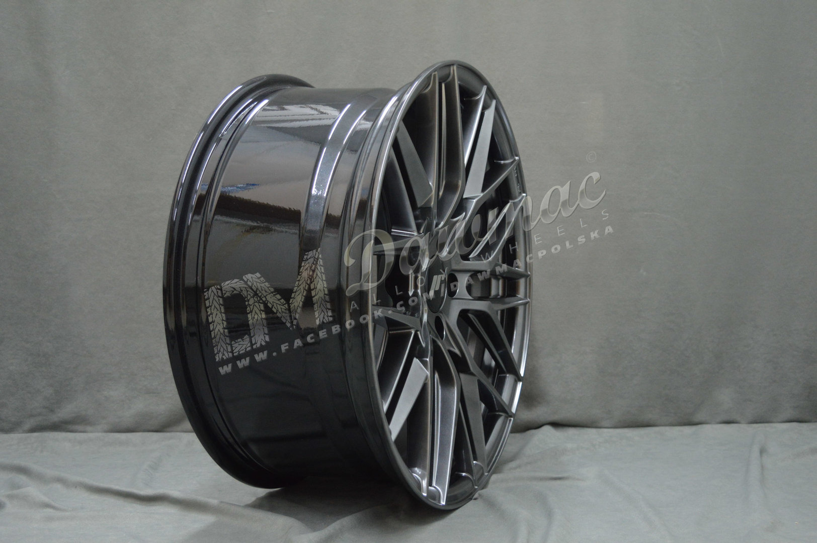 Japan Racing JR28 17" 7J ET20-45 + 8J ET25-40 4x100-5x120 BLANK Hyper Black - obrazek 4