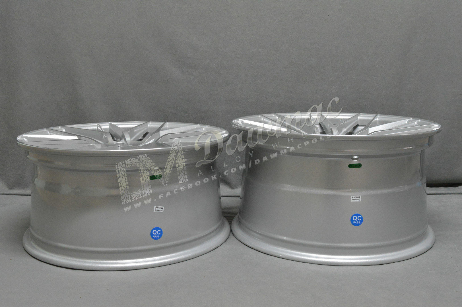 Japan Racing JR28 18" 7,5J ET20-40 4x100-5x120 BLANK Silver Machined Face - obrazek 9