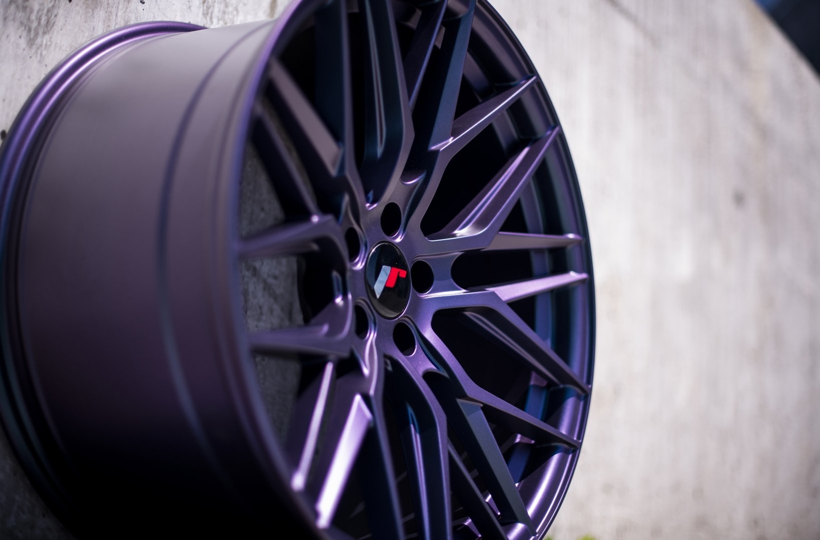 Japan Racing JR28 18" 8,5J ET20-40 + 9,5J ET20-40 5x100-5x120 BLANK Custom Finish - obrazek 7