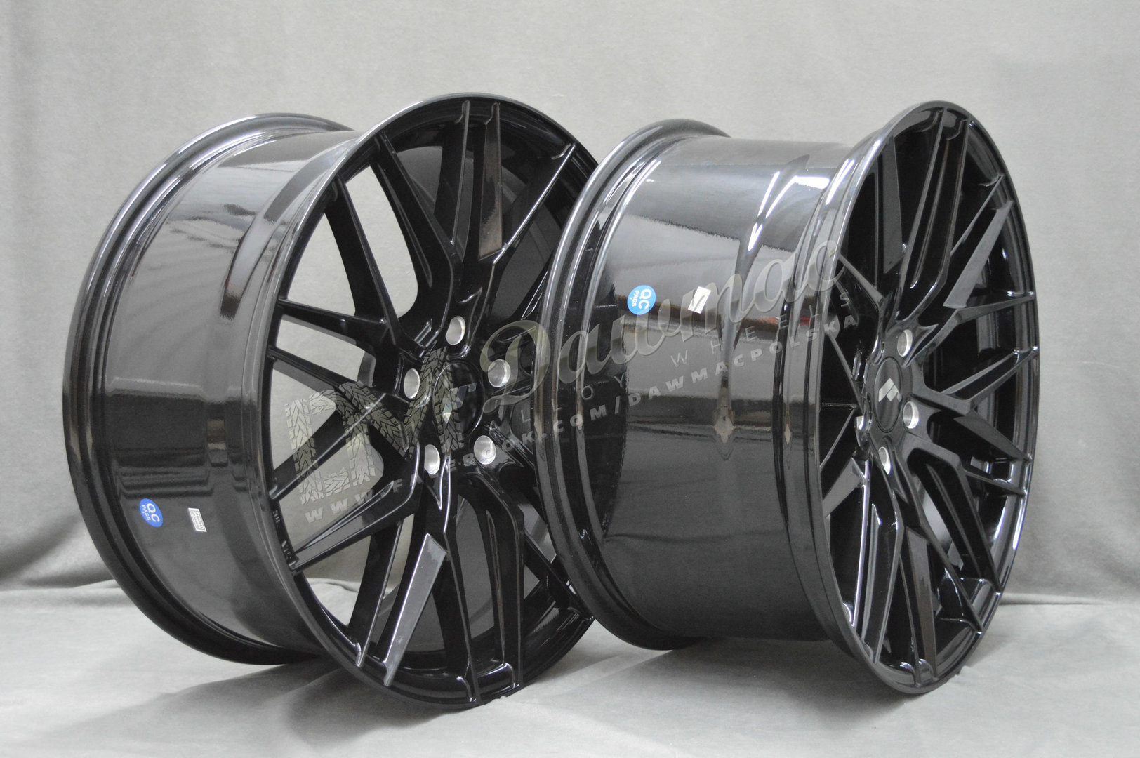 Japan Racing JR28 20" 8,5J ET20-40 5x100-5x130 BLANK Glossy Black - obrazek 5