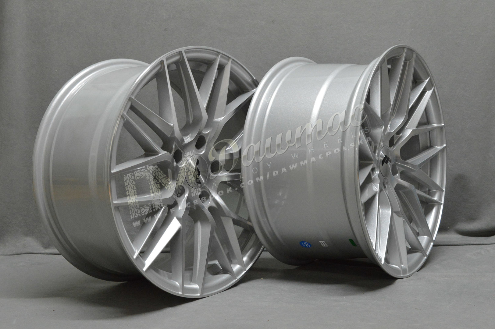 Japan Racing JR28 22" 10,5J ET15-50 5x108-5x130 BLANK Silver Machined Face - obrazek 5