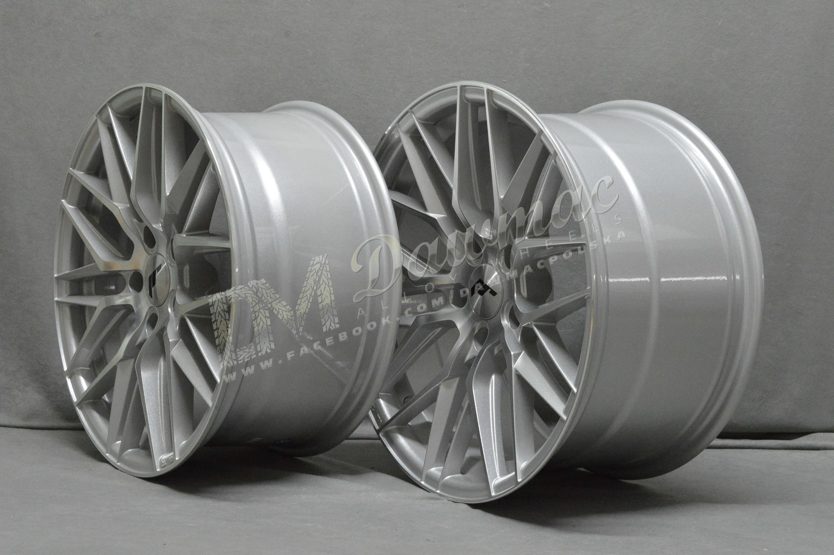 Japan Racing JR28 22" 9J ET30-45 5x108-5x130 BLANK Silver Machined Face - obrazek 4