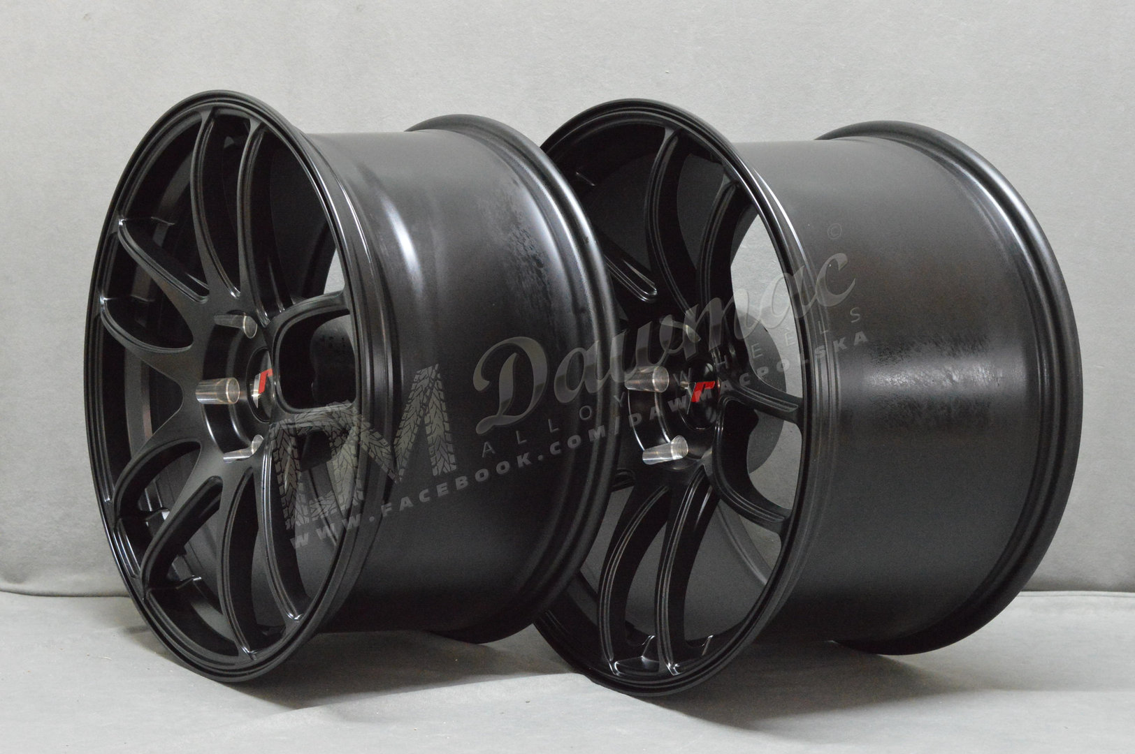 Japan Racing JR29 17" 8J ET20-ET38 + 9J ET20-ET38 BLANK Matt Black - obrazek 4