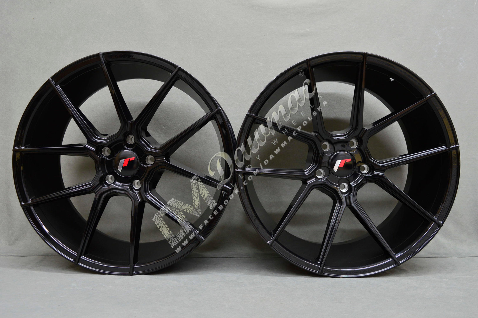 Japan Racing JR30 20" 8,5J ET20-42 + 10J ET20-48 BLANK Glossy Black - obrazek 2