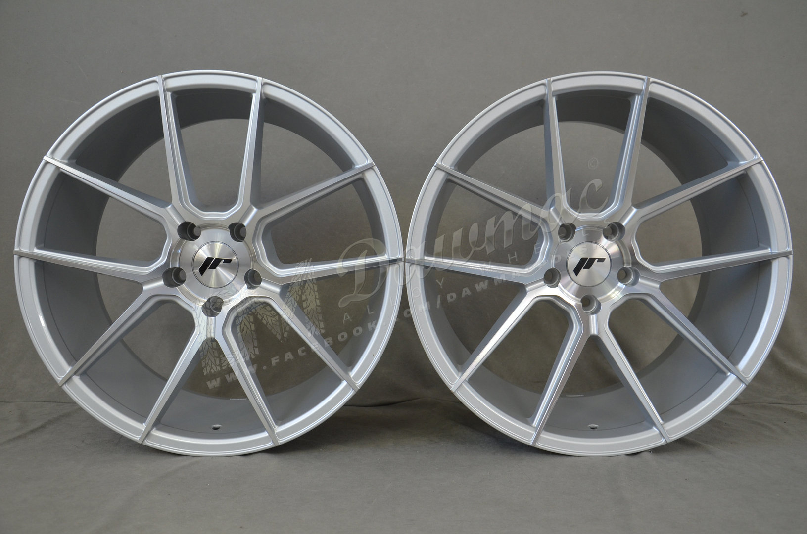 Japan Racing JR30 20" 8,5J ET35 + 10J ET48 5x120 Silver Machined Face - obrazek 2