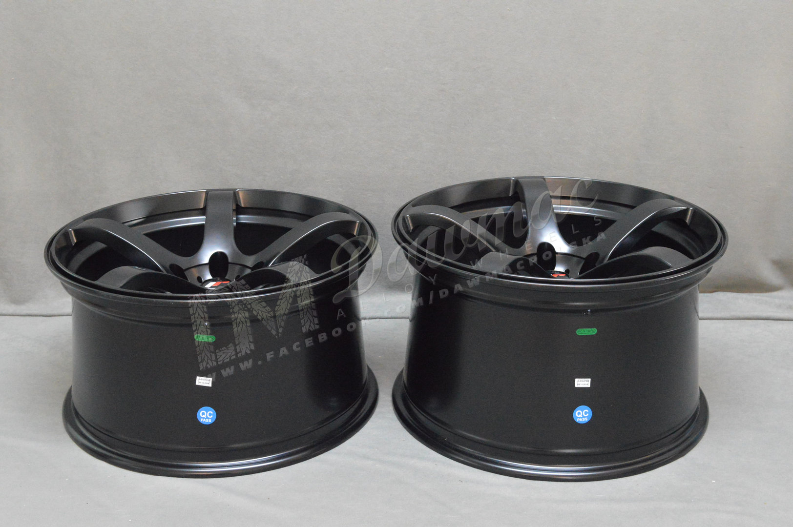 Japan Racing JR32 18" 8,5J ET20-ET38 BLANK Matt Black - obrazek 6