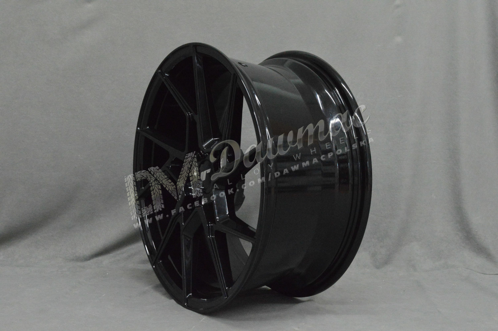 Japan Racing JR33 19" 8.5J ET45 5x112 Gloss Black - obrazek 3