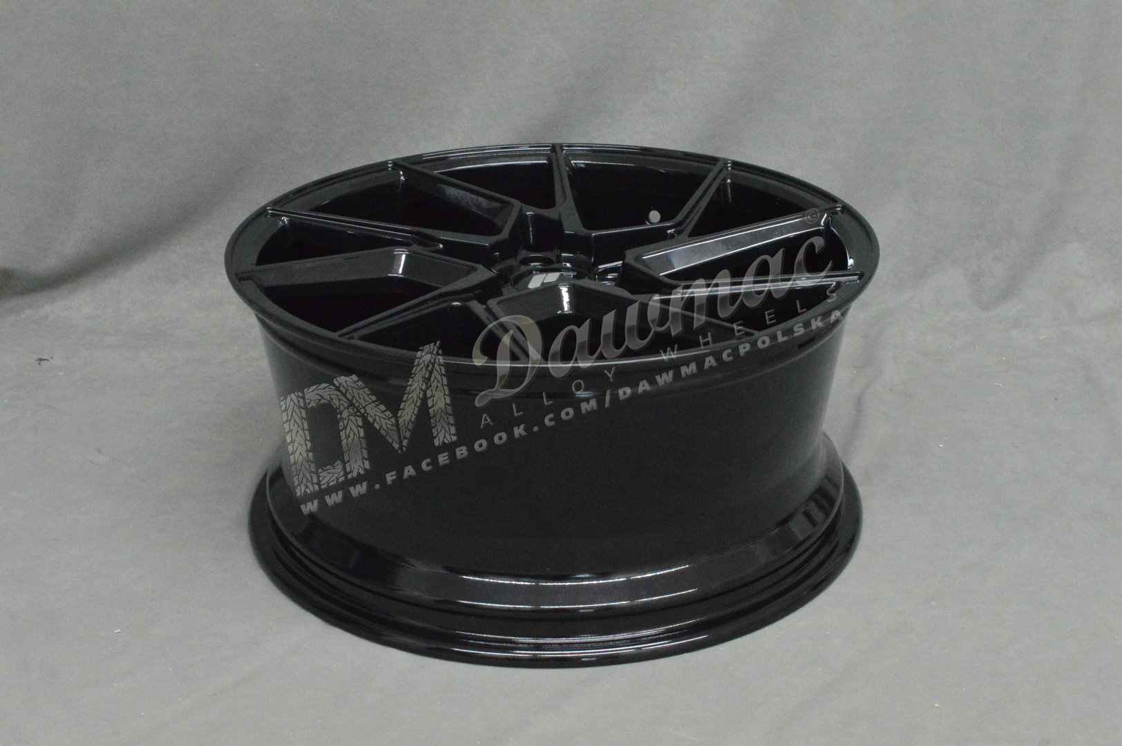Japan Racing JR33 19" 8.5J ET45 5x112 Gloss Black - obrazek 6