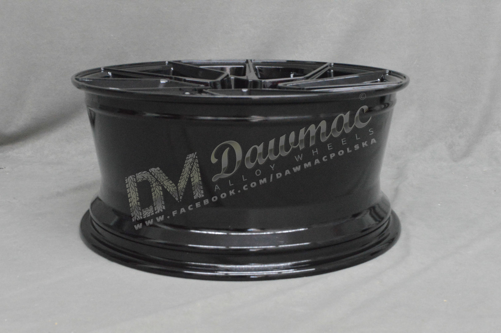 Japan Racing JR33 19" 8.5J ET45 5x112 Gloss Black - obrazek 7