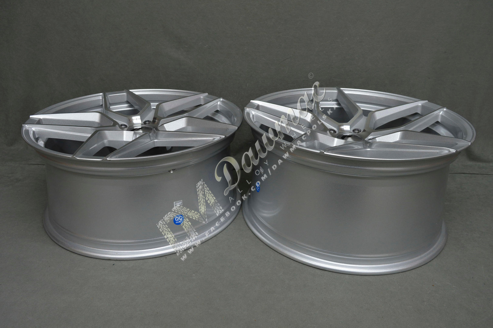 Japan Racing JR34 20" 9J ET20-ET40 + 10,5J ET20-ET35 BLANK Silver Machined Face - obrazek 7