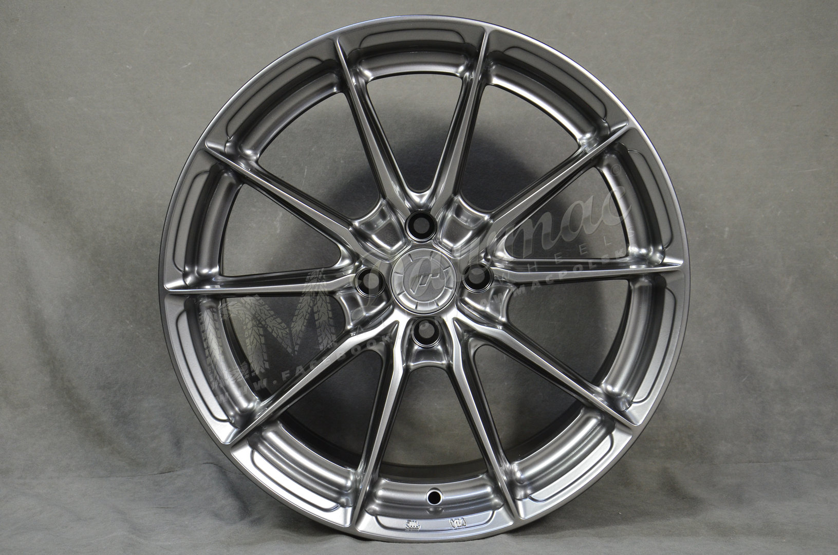 Japan Racing JR37 17" 8J ET40 5x112 Hyper Black - obrazek 2