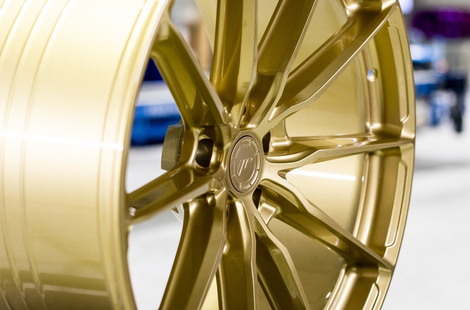 Japan Racing JR37 19" 8,5J ET20-ET45 + 9,5J ET20-ET45 BLANK Custom Finish - obrazek 9