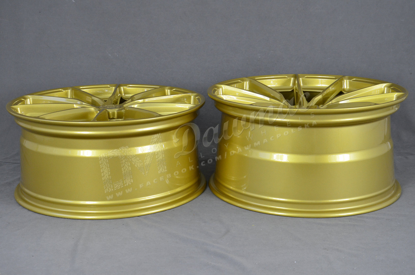 Japan Racing JR37 20" 8,5J ET20-ET45 + 10J ET20-ET45 BLANK Custom Finish - obrazek 14