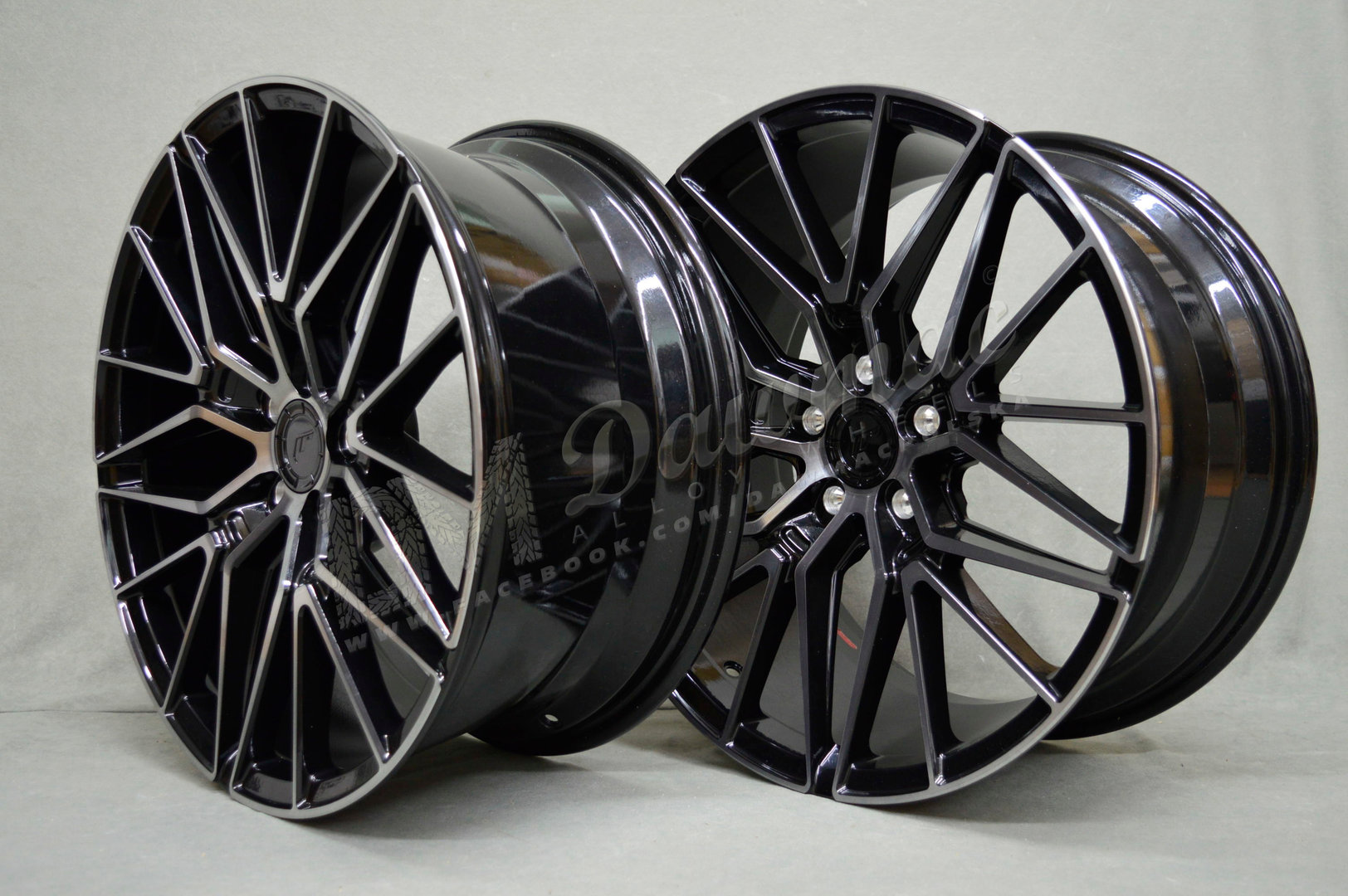 Japan Racing JR38 20" 8,5J ET20-45 + 9J ET20-45 BLANK Black Brushed w/Tinted Face - obrazek 3