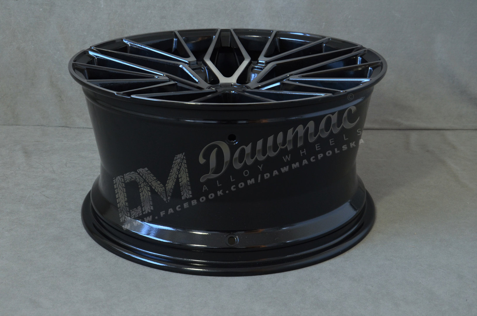 Japan Racing JR38 22" 9,5J ET0-ET51 + 10,5J ET10-ET46 BLANK Black Brushed w/ Tinted Face - obrazek 6