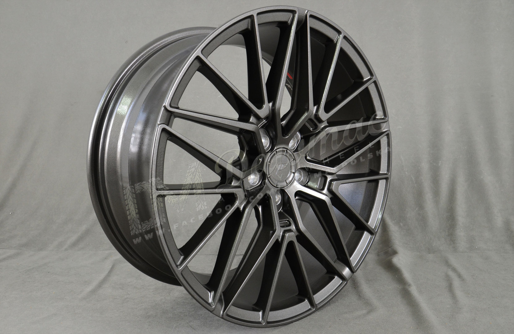 Japan Racing JR38 22" 9J ET10-ET45 + 10J ET20-ET57 BLANK Hyper Gray - obrazek 4