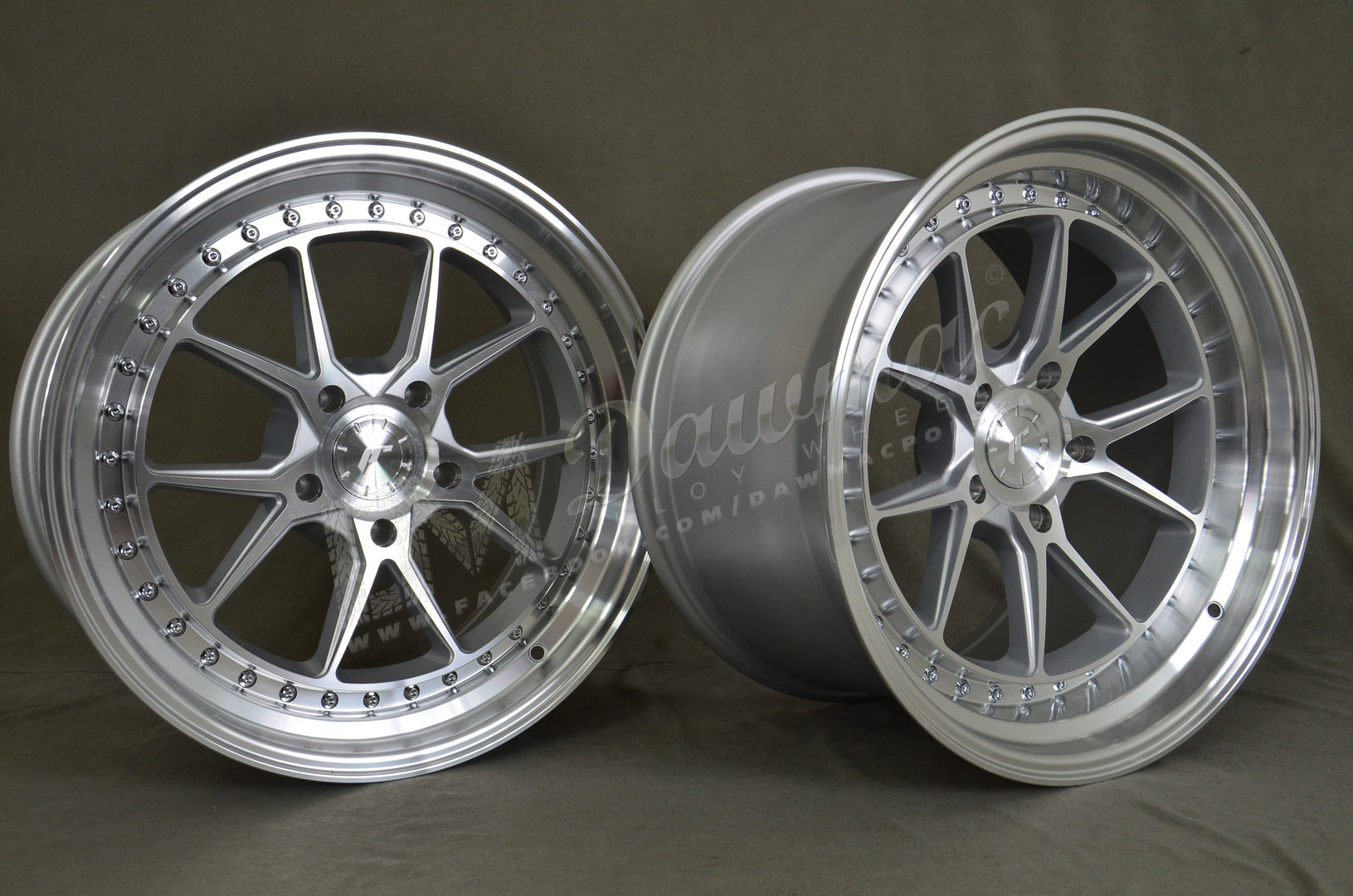 Japan Racing JR39 18" 8,5J ET15-ET35 + 10,5J ET15-ET22 BLANK Silver Machined Face - obrazek 4