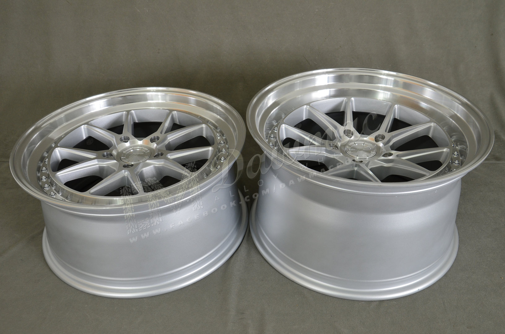 Japan Racing JR39 18" 8,5J ET15-ET35 + 9,5J ET15-ET35 BLANK Silver Machined Face - obrazek 6