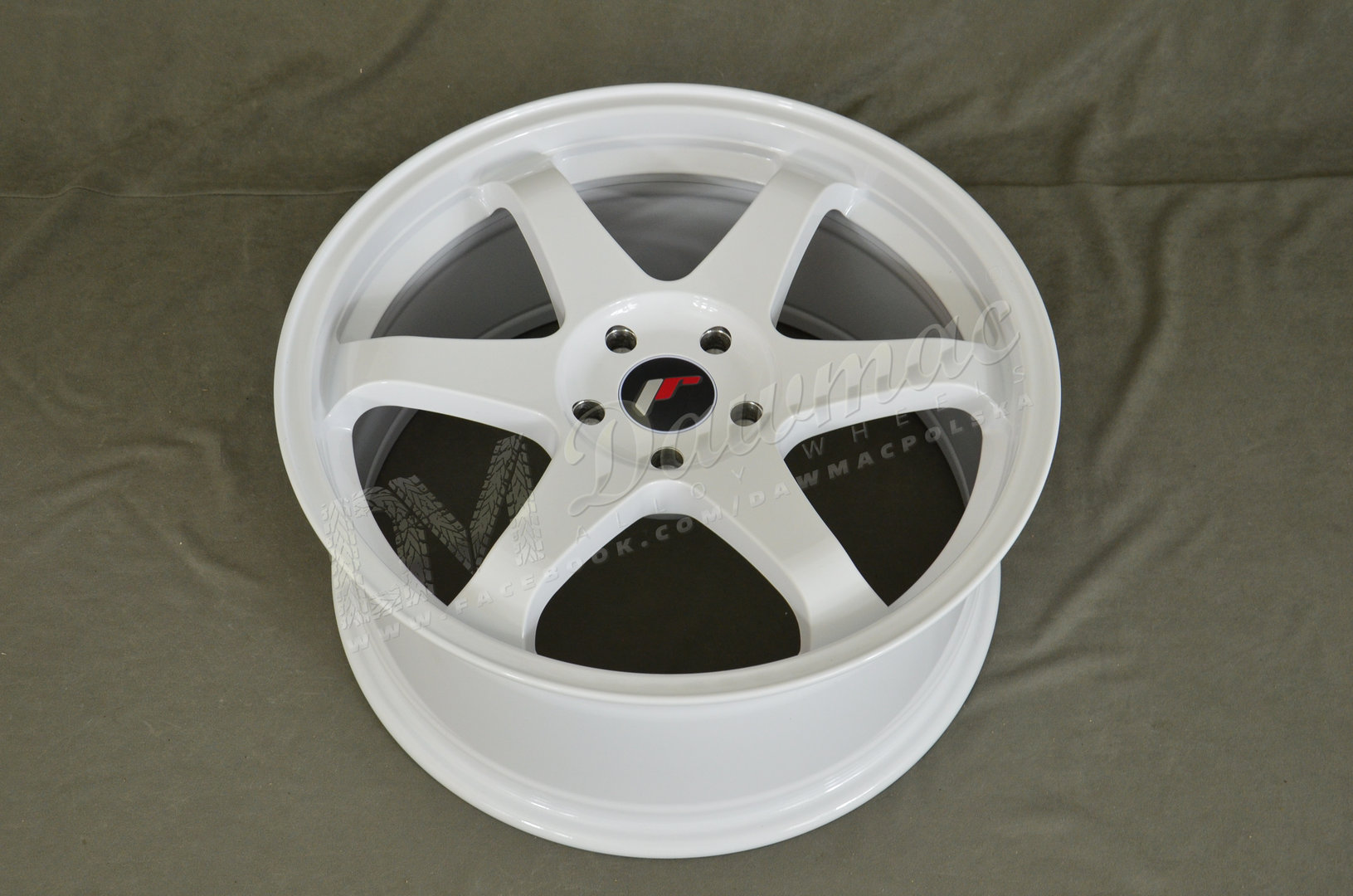 Japan Racing JR3 17" 8J ET35 4x100/4x114,3 White - obrazek 5