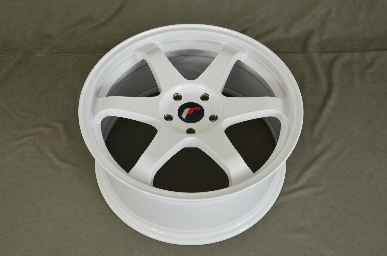 Japan Racing JR3 18" 9J ET15-ET40 BLANK White - obrazek 5