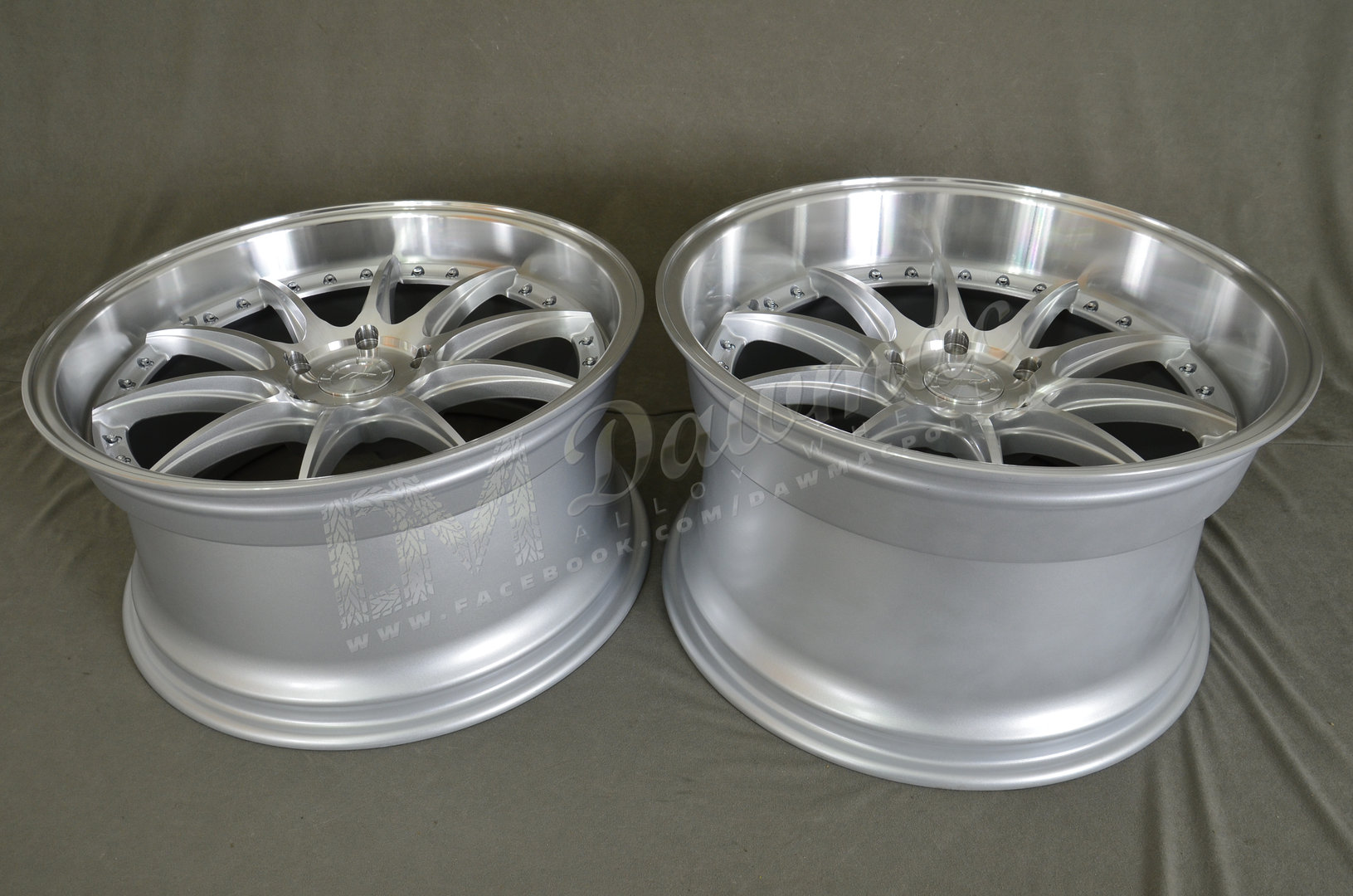 Japan Racing JR41 19" 9,5J ET12-ET22 + 11J ET22-ET25 BLANK Silver Machined Face - obrazek 6