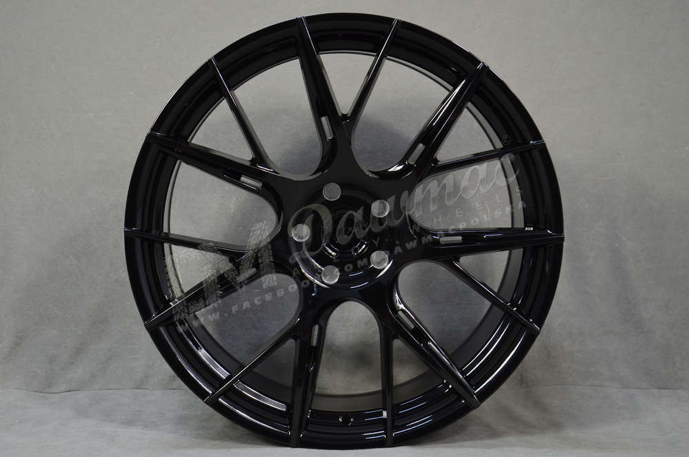 Japan Racing JR42 19" 8,5J ET35 5x120 Gloss Black