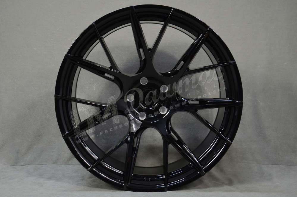 Japan Racing JR42 19" 9,5J ET40 5x120 Gloss Black