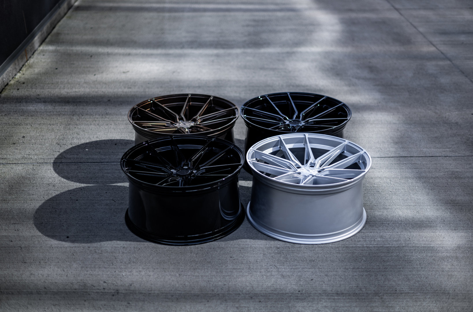 Japan Racing JR44 19" 8,5J ET20-ET45 + 9,5J ET20-ET40  BLANK Custom Finish - obrazek 6