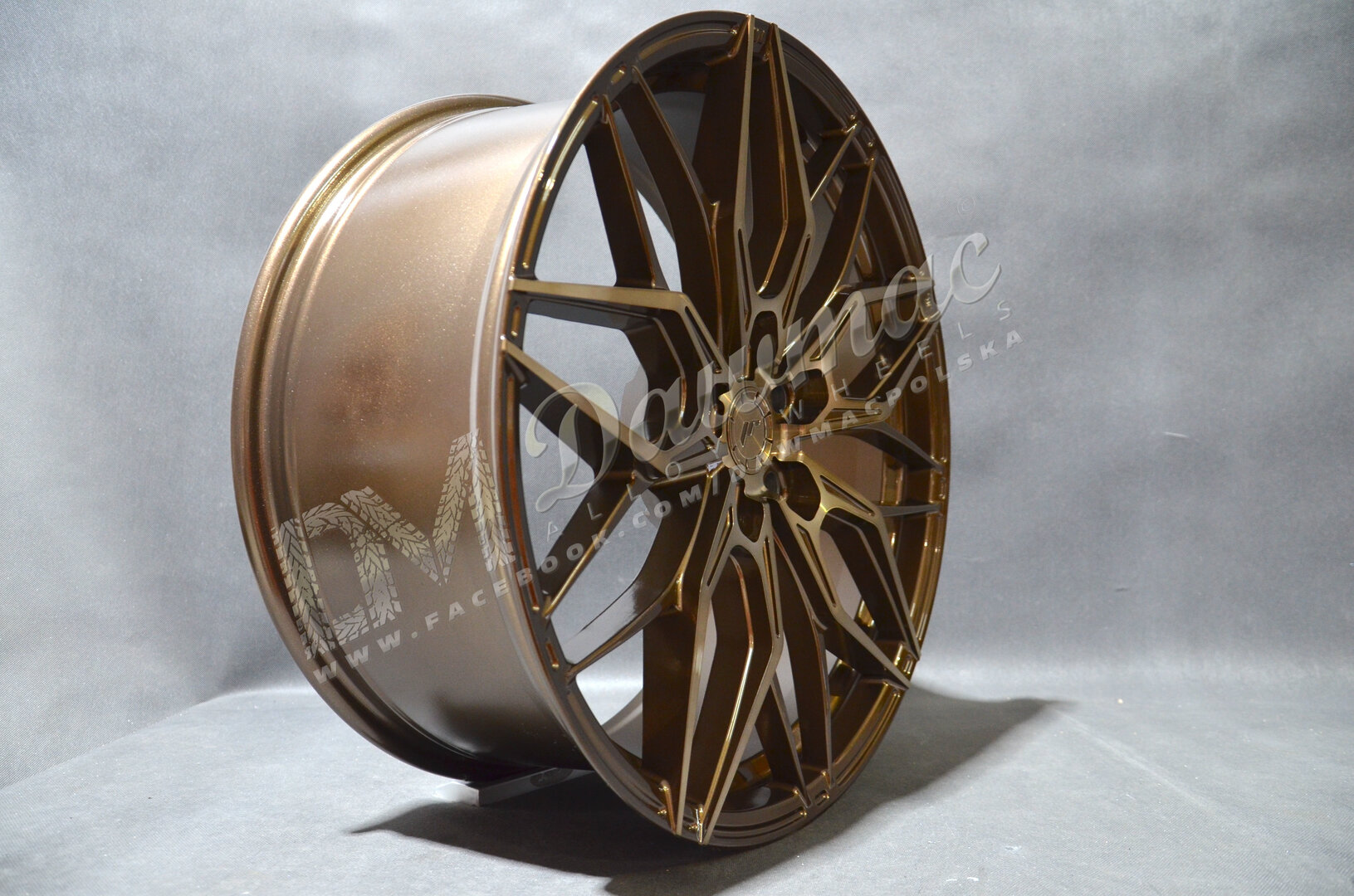 Japan Racing JR46 18" 8,5J ET20-ET51 BLANK Platinum Bronze - obrazek 3