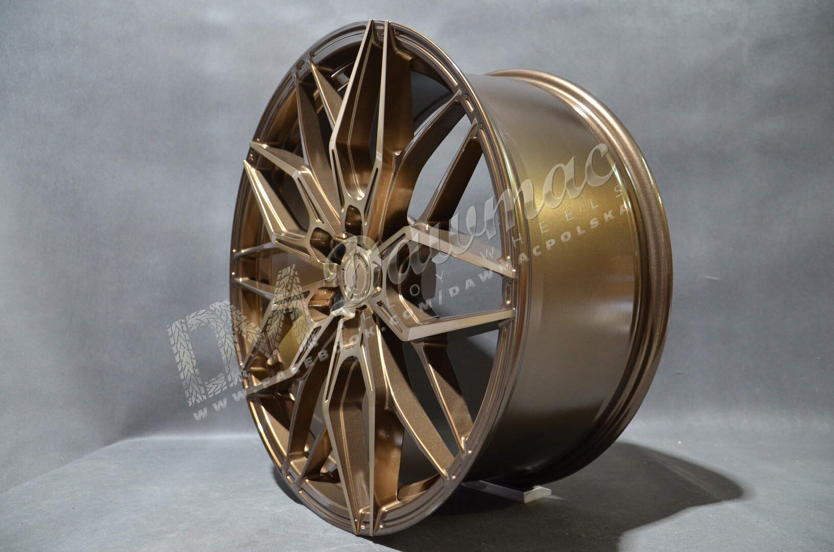 Japan Racing JR46 18" 8,5J ET20-ET51 BLANK Platinum Bronze - obrazek 4