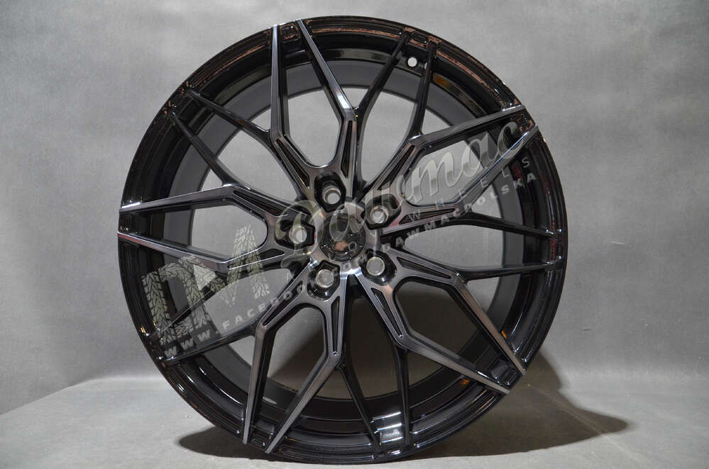 Japan Racing JR46 19" 8,5J ET45 5x112 Blank Black Machined w/Tinted Face