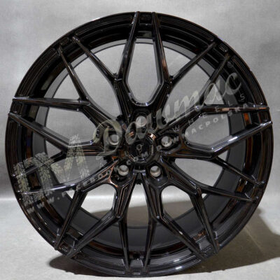 Japan Racing JR46 20" 10,5J ET15-ET35 BLANK Glossy Black