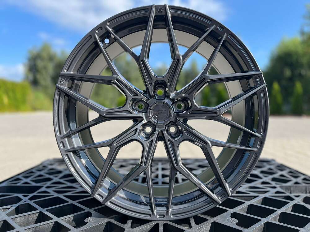 Japan Racing JR46 20" 8,5J ET20-ET45 + 9,5J ET20-ET40 BLANK Hyper Gray