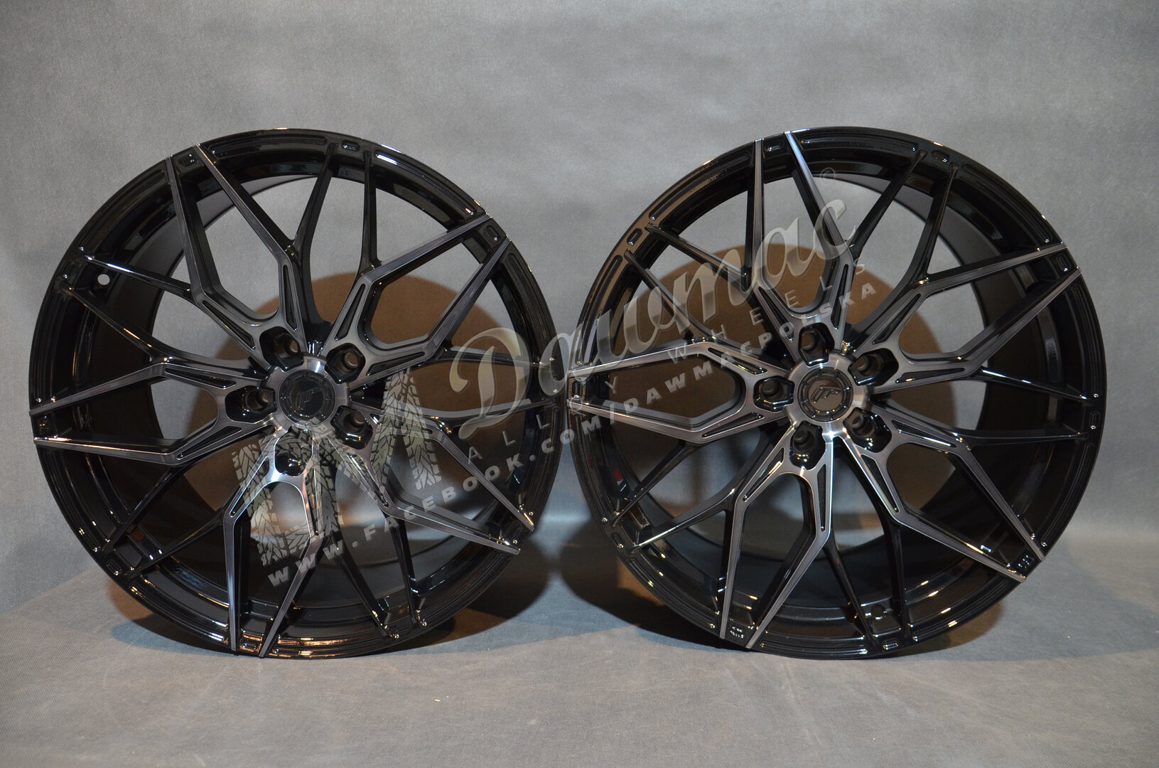 Japan Racing JR46 20" 9,5J ET20-ET40 + 10,5J ET15-ET35 BLANK Black Machined w/Tinted Face - obrazek 2