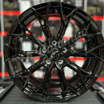 Japan Racing JR49 17" 8J ET20-ET40 BLANK Gloss Black