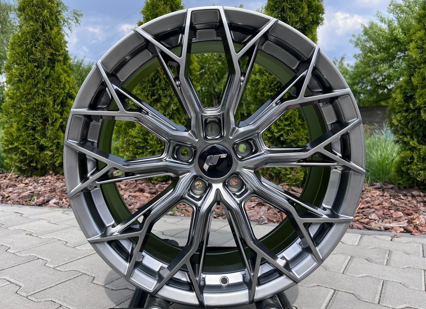 Japan Racing JR49 18" 8J ET20-ET42 BLANK Hyper Black - obrazek 2