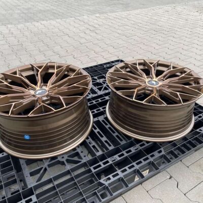 Japan Racing JR49 19" 8,5J ET20-ET45 BLANK Platinum Bronze