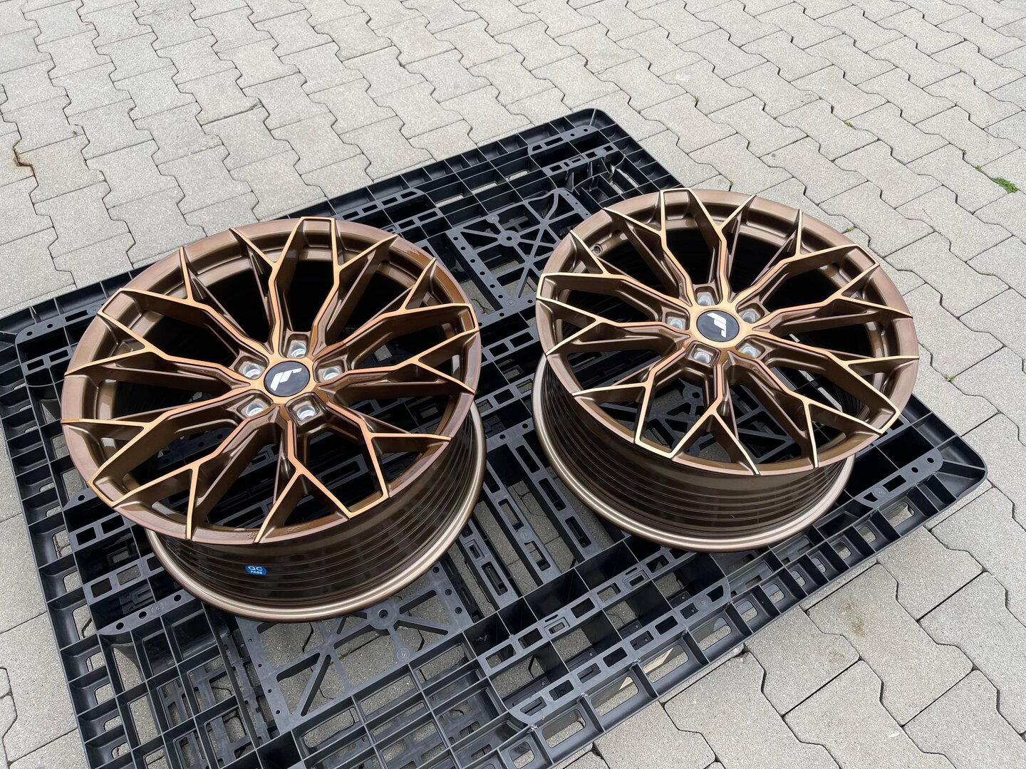 Japan Racing JR49 19" 8J ET20-ET40 + 9J ET20-ET40 BLANK Platinum Bronze - obrazek 5